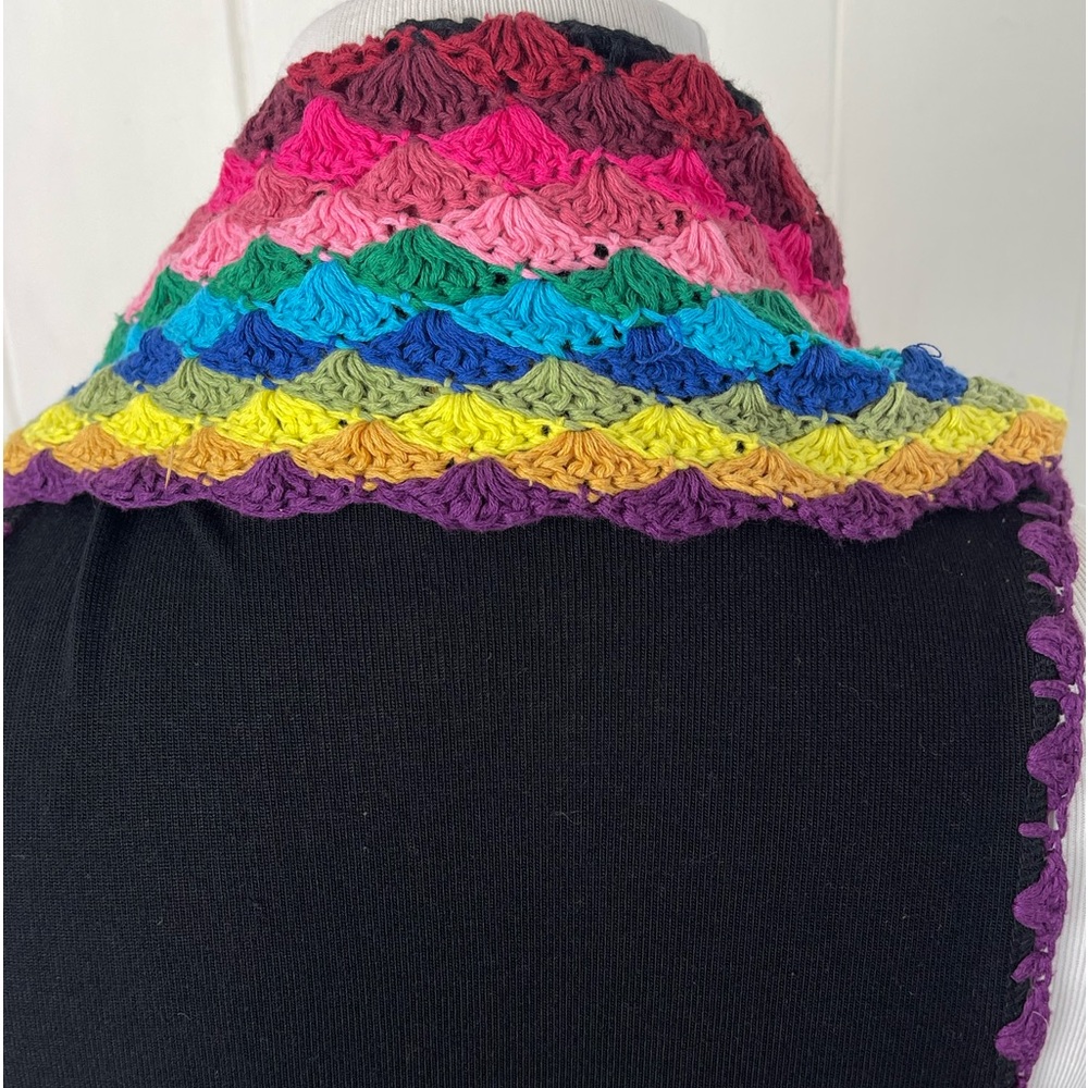 Double Zero Multicolored Crocheted Vest - image 6